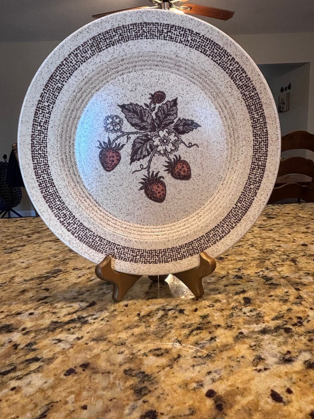 Homer Laughlin Vintage Strawberry Ceramic Plate